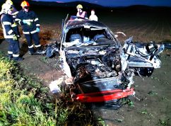 Nehoda Audi Uhřice2 HZS JMK