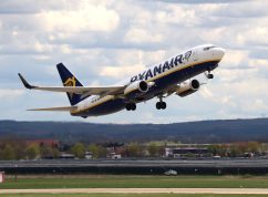 letadla Ryanair_foto Letiste Brno (2)